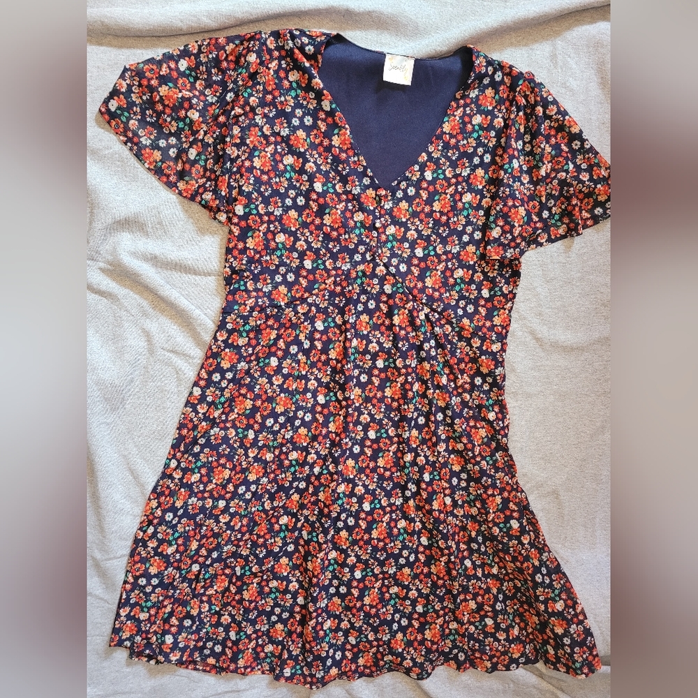 Siren Lily Flowy Floral Dress Size Large